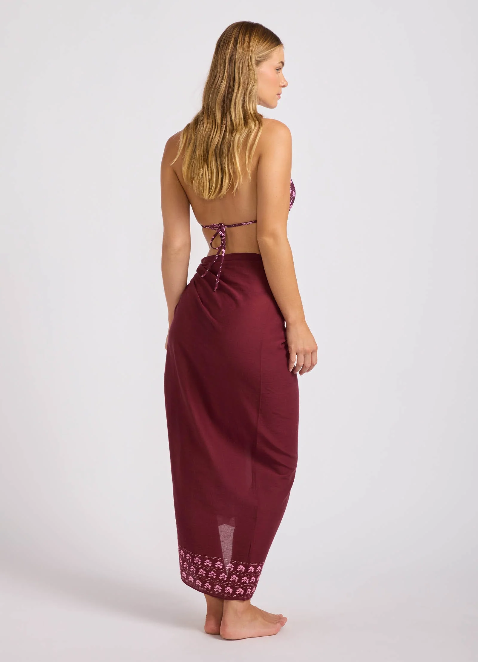 Batik Bloom Woodblock Sarong - Image 3
