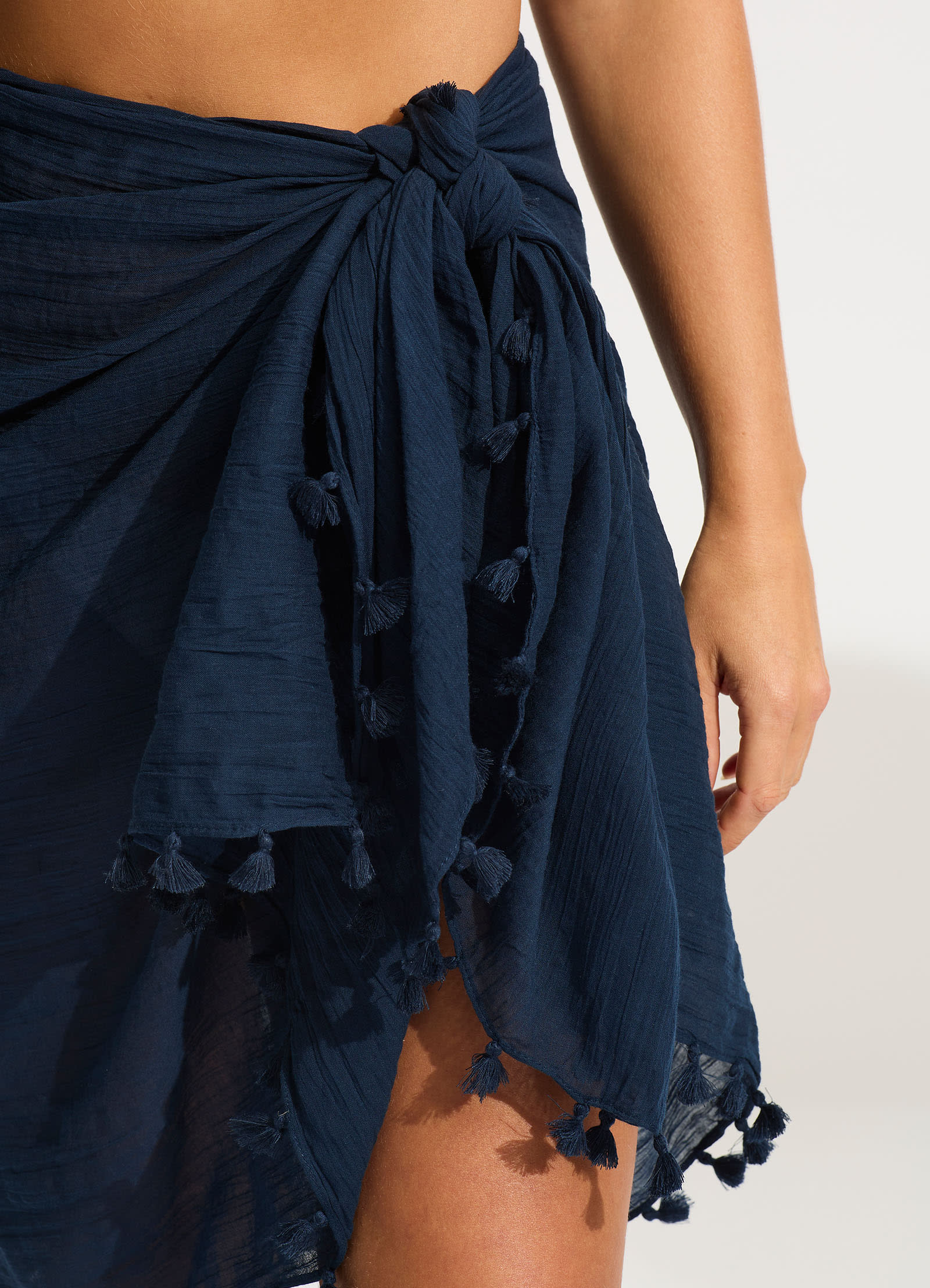 Cotton Gauze Sarong - Indigo - Image 6